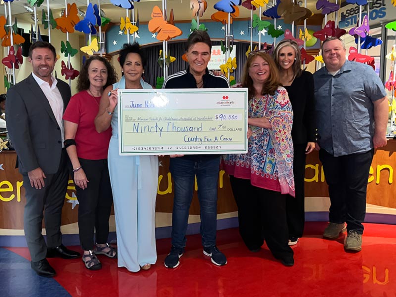 Wes Schmidt, Charlotte Sneed, Kelly Lang, T.G. Sheppard, Roxane Atwood, Mamie Shepherd, Scott Sexton