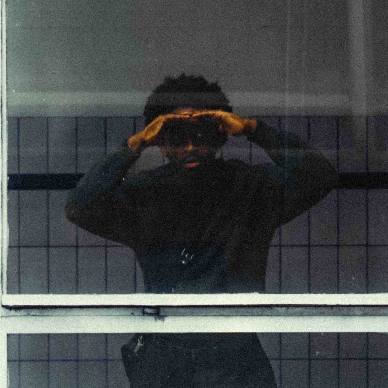 Ão, 'Talvez' single cover art